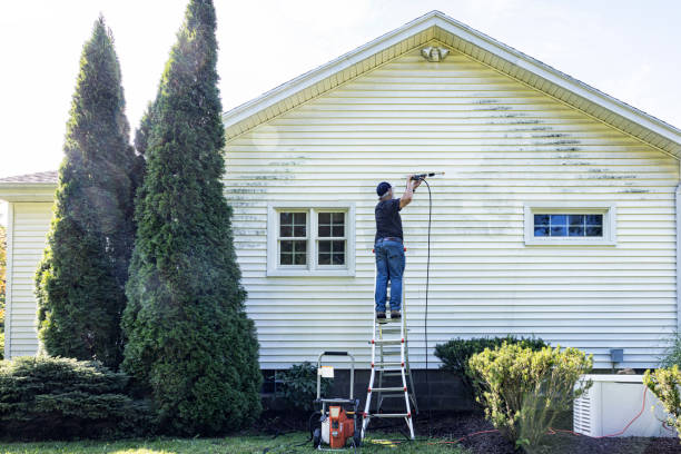 Best Commercial Pressure Washing  in San Antonio, FL